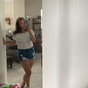 Meet your Posher, Karla